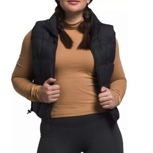 The North Face Women's  Mock Neck Turtleneck Long Sleeve Tee